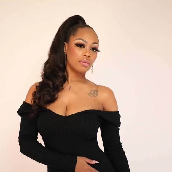 Meet your Posher, Brandi - Picture 1 of 1